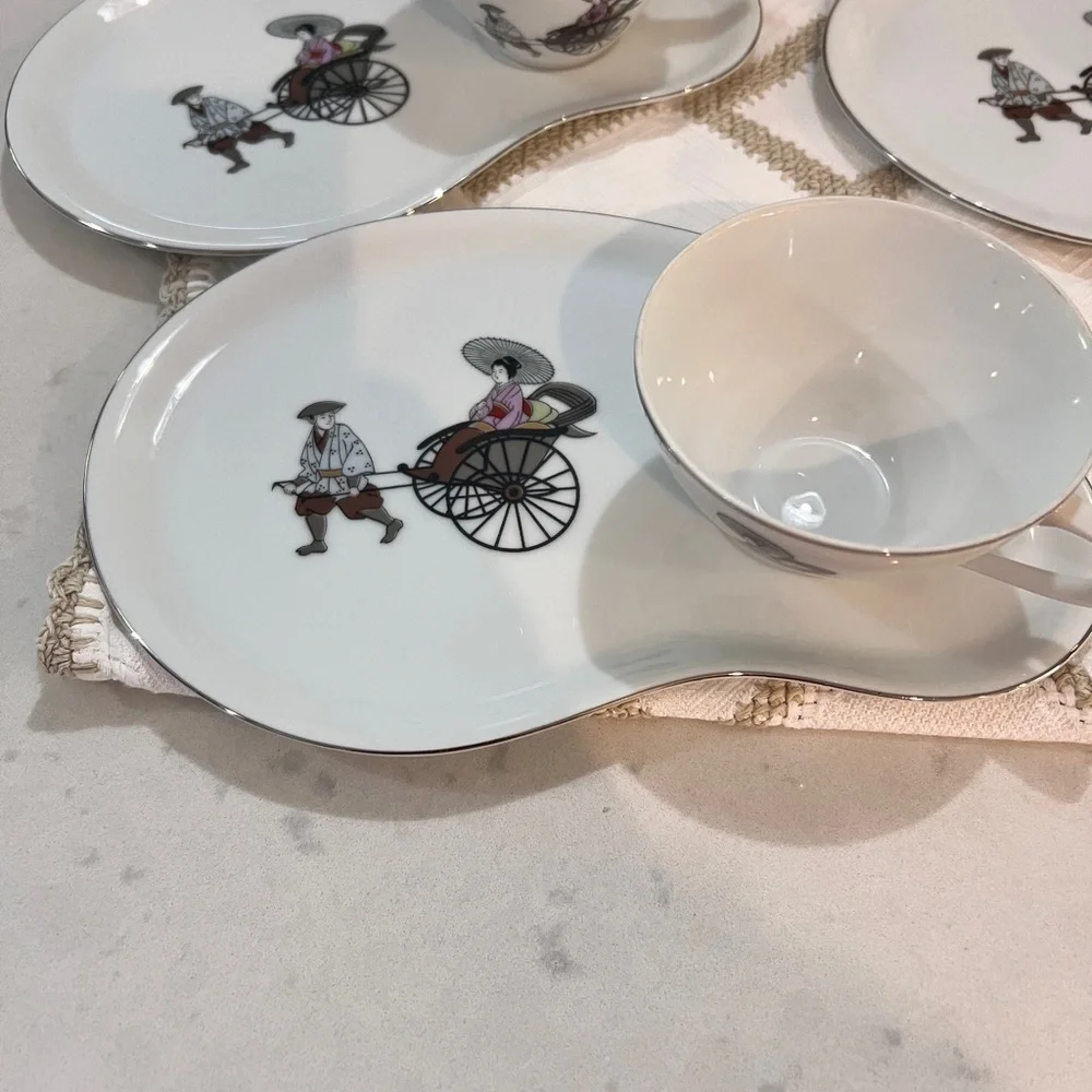 Arita Snack plates and tea cup Pattern name Rikisha Set of 5 Vintage